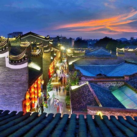 Wing Hotel Guilin - Central Square Exterior photo