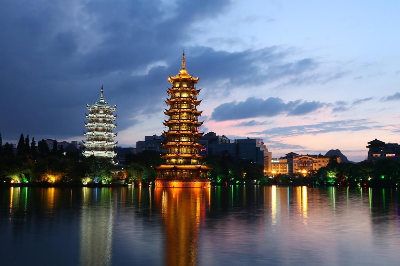 Wing Hotel Guilin - Central Square Exterior photo